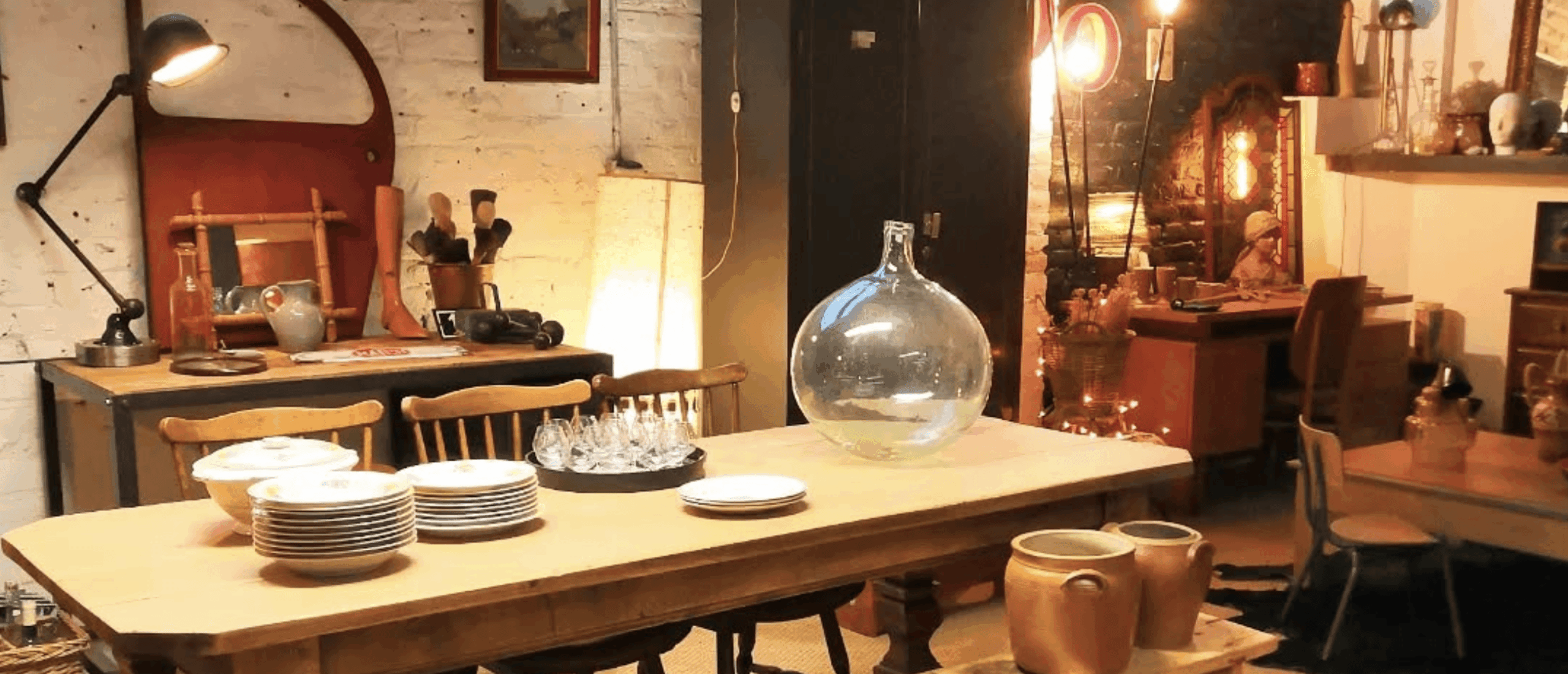 intérieur de la boutique brocante Rosycabroc à Wervicq Sud