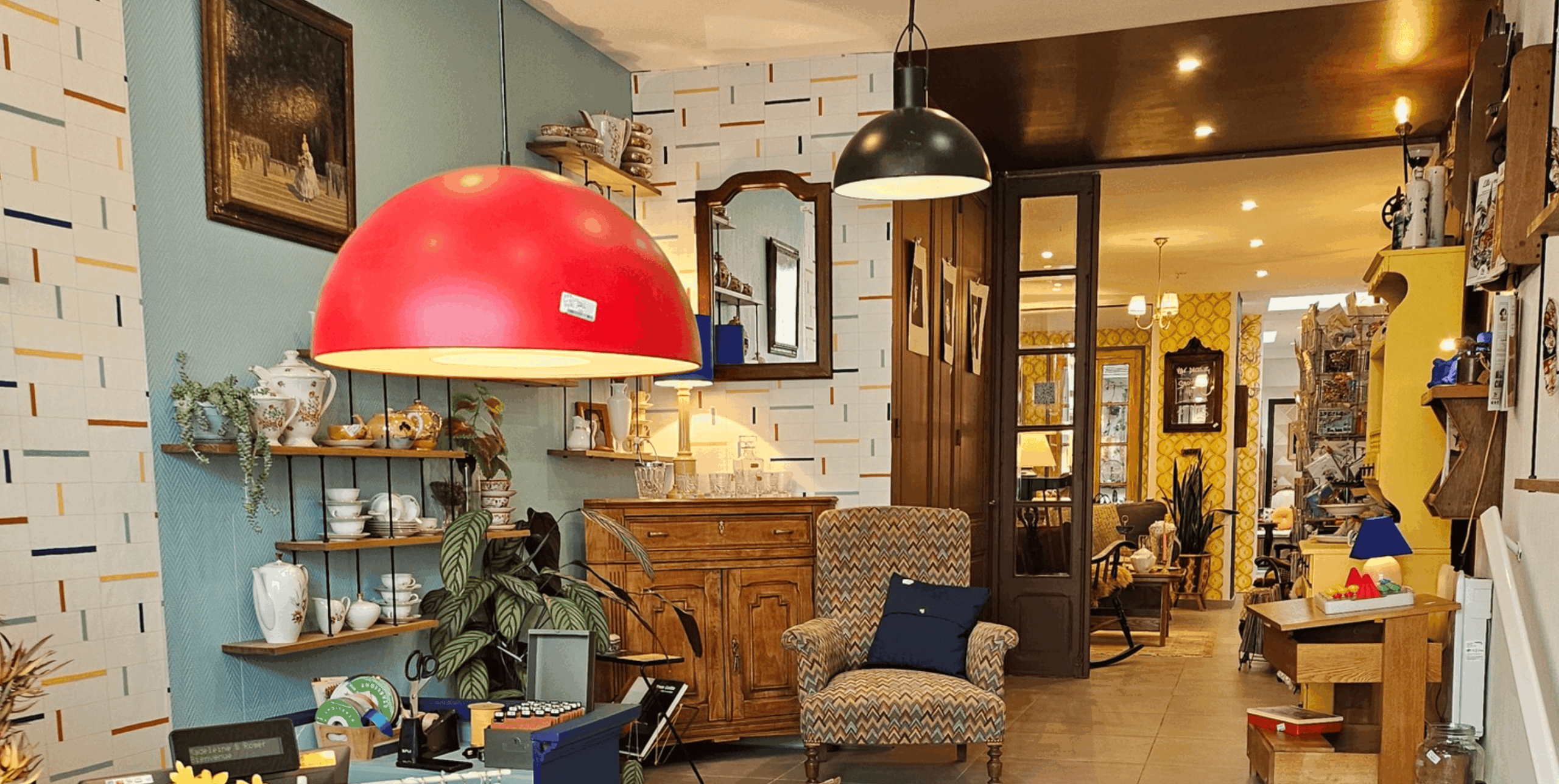 intérieur de la boutique Madeleine et Roger à Tourcoing