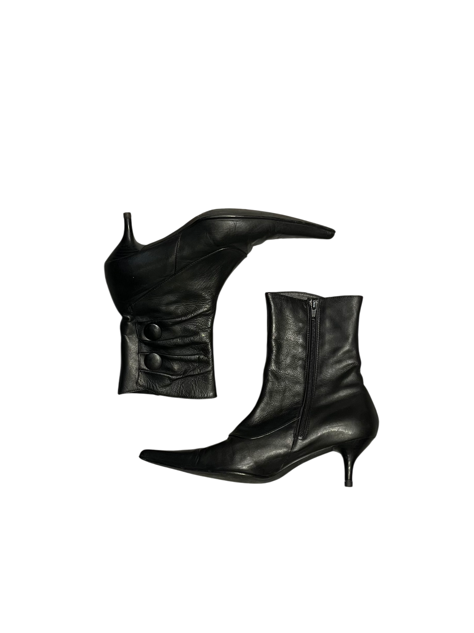 Bottines en cuir noir bouts pointu T38