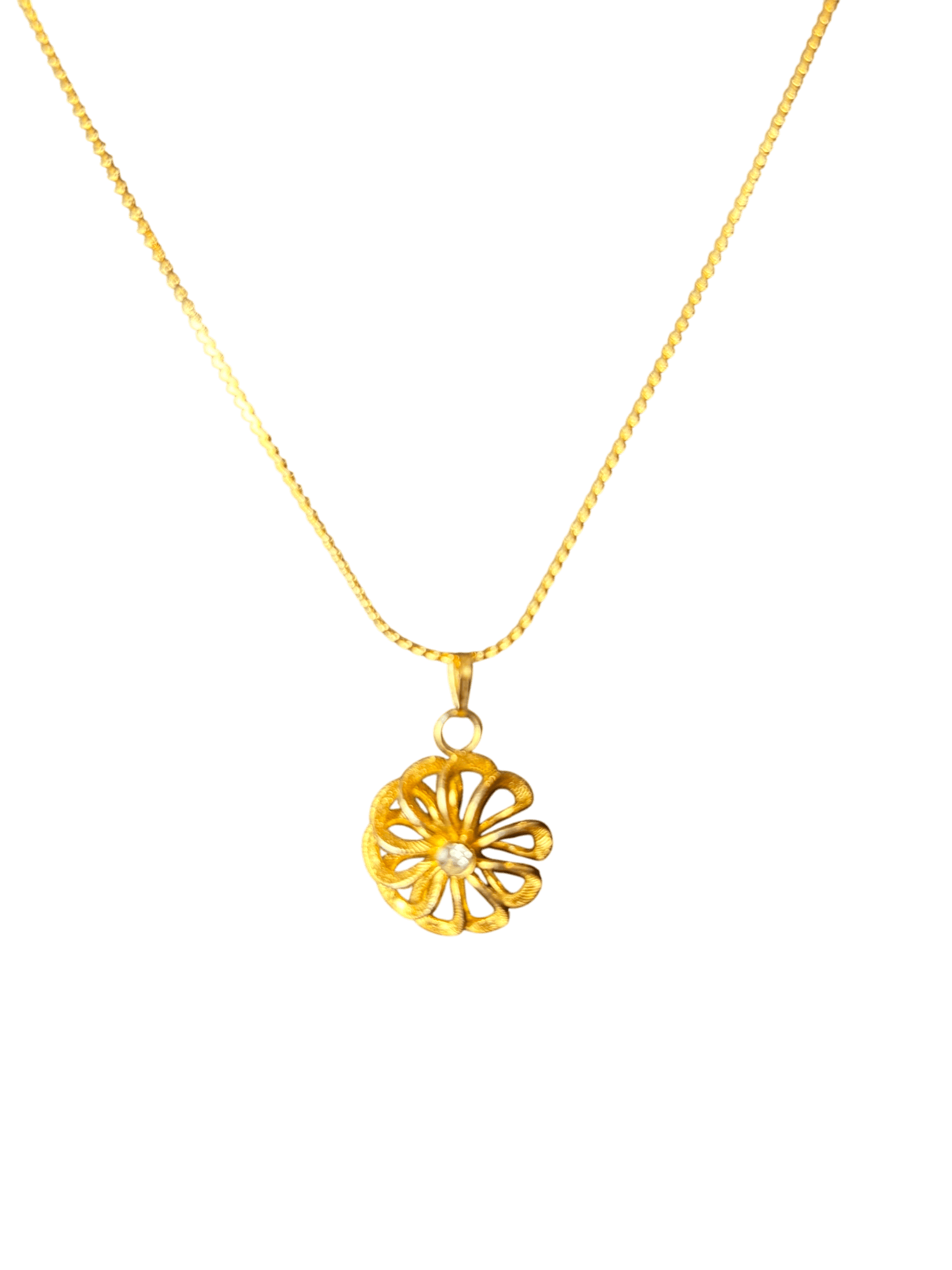 Collier en or avec pendentif floral