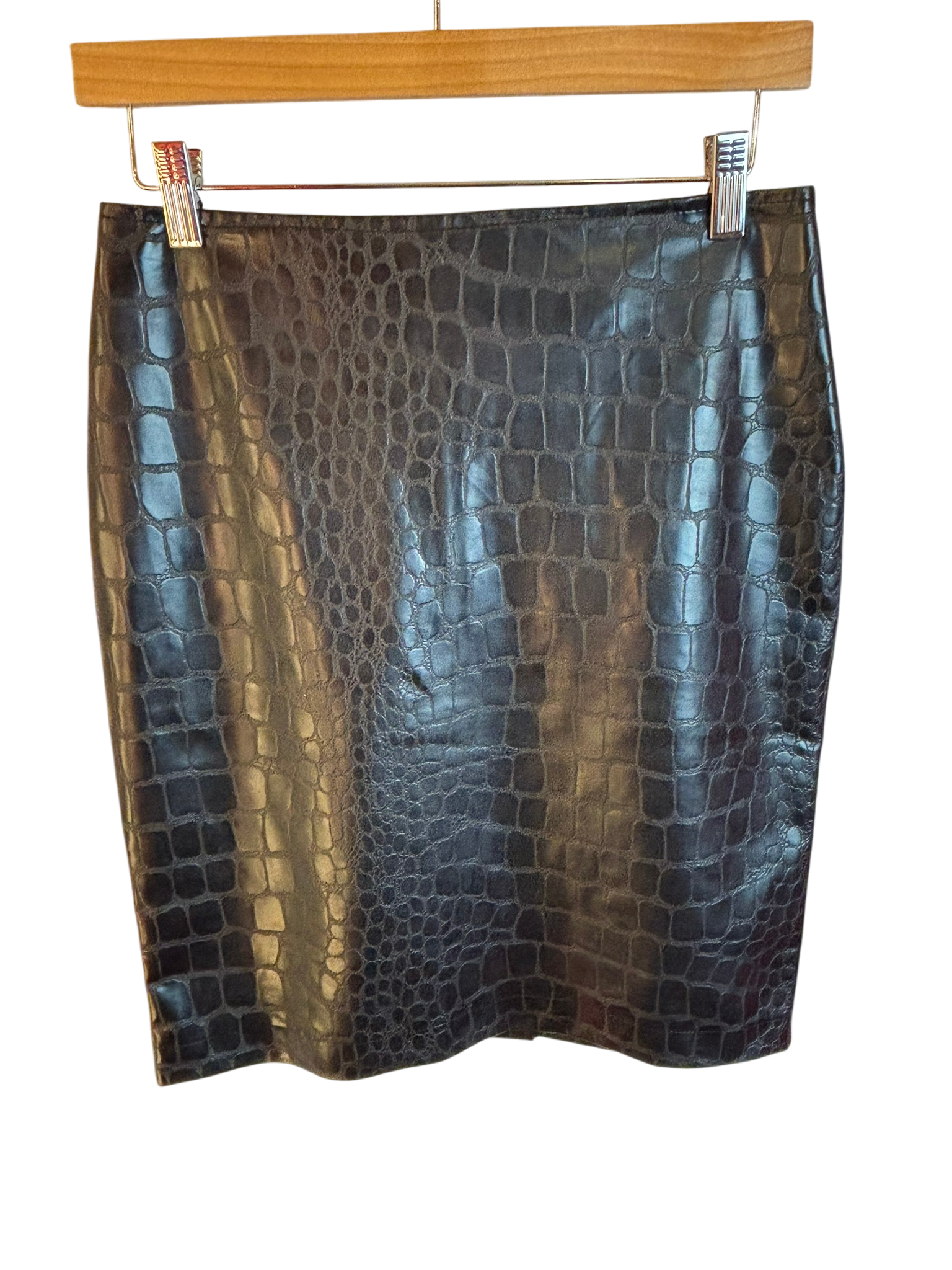 Jupe en cuir effet crocodile taille 38