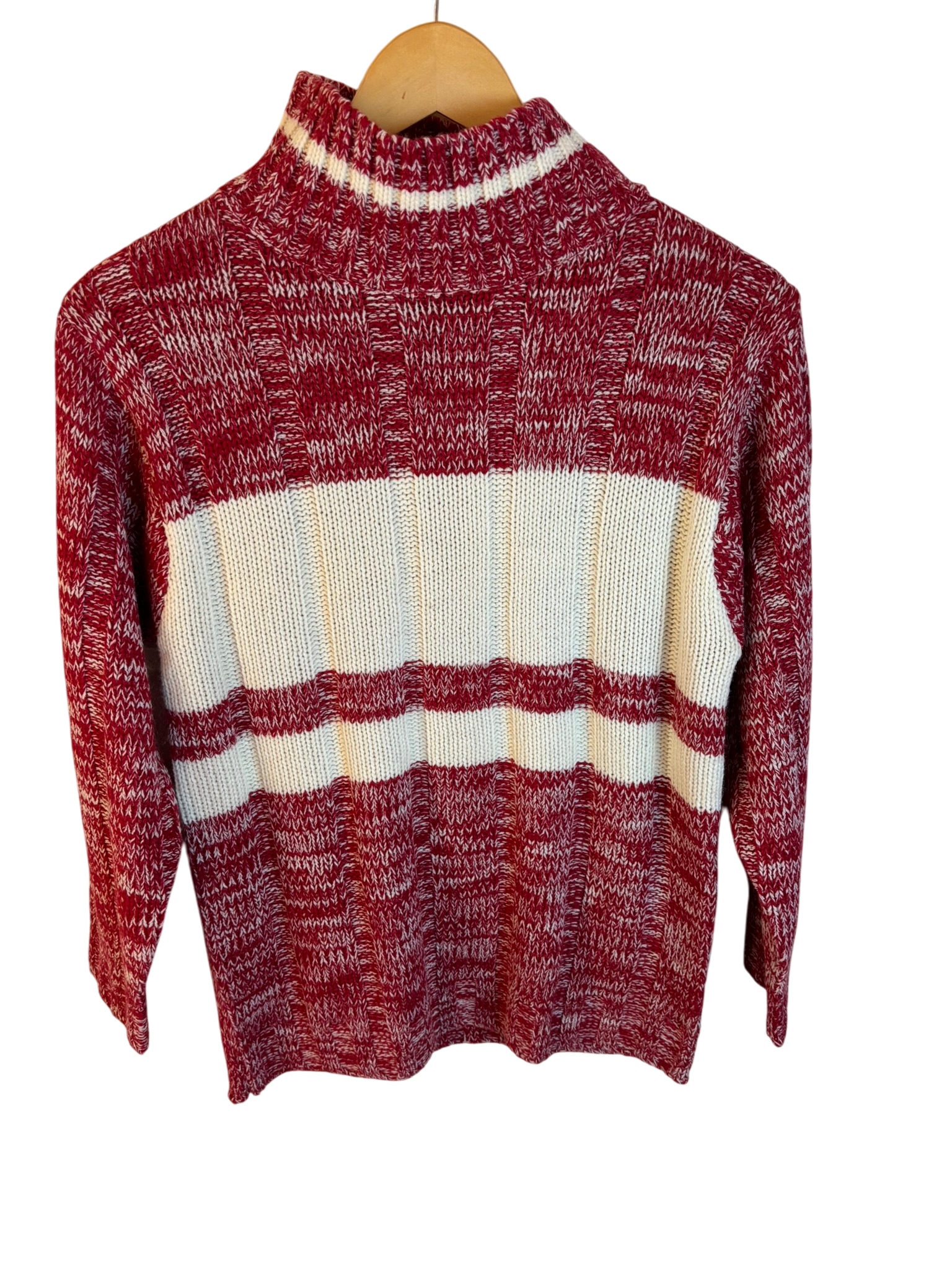 Pull en tricot rouge et blanc
