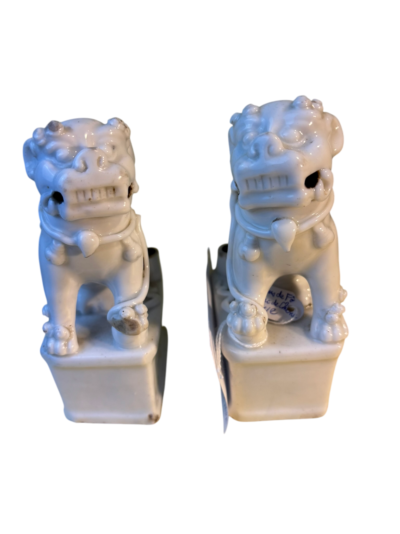 Chiens de Fô en porcelaine