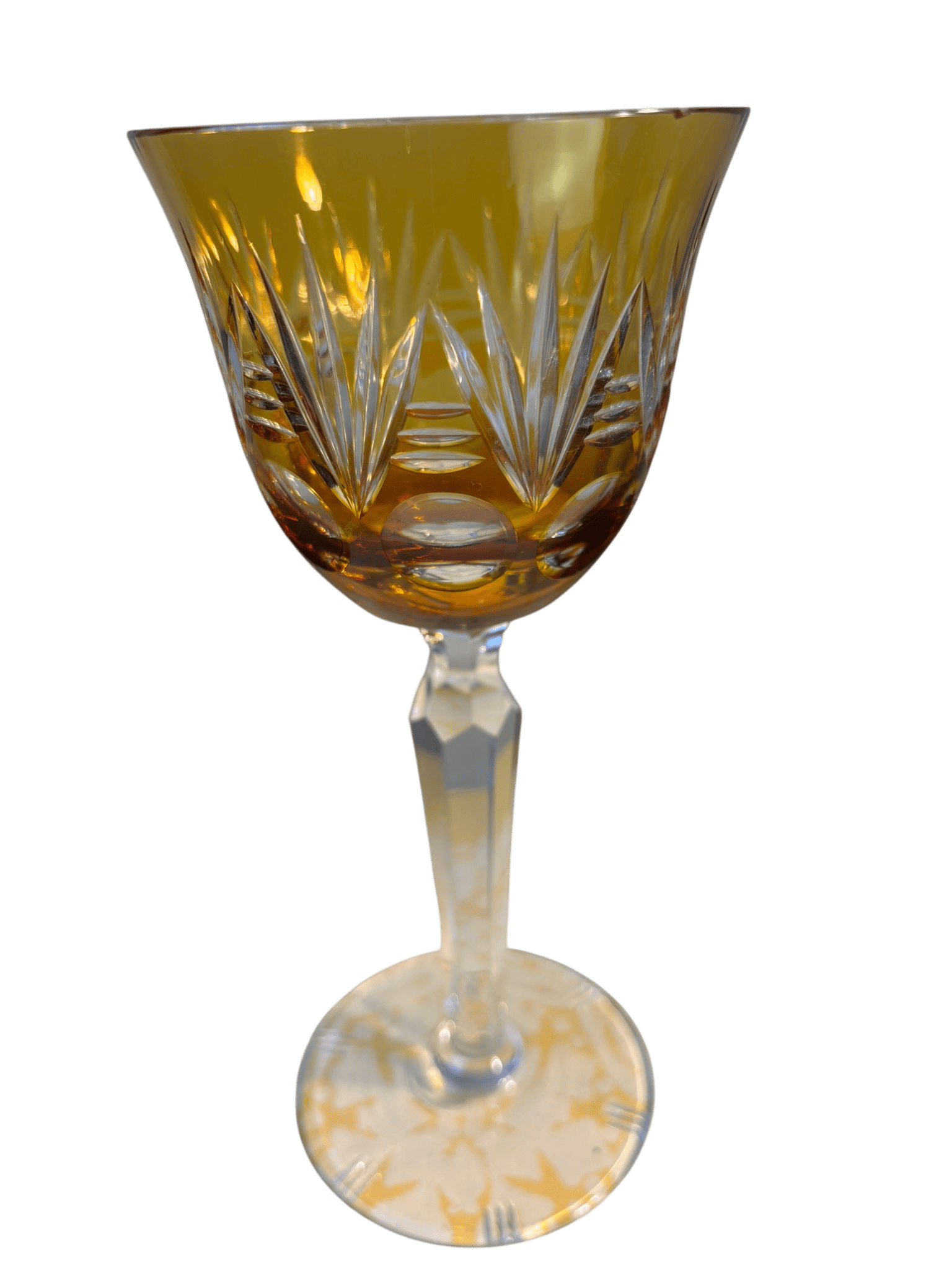 Verre Roemer en cristal taillé