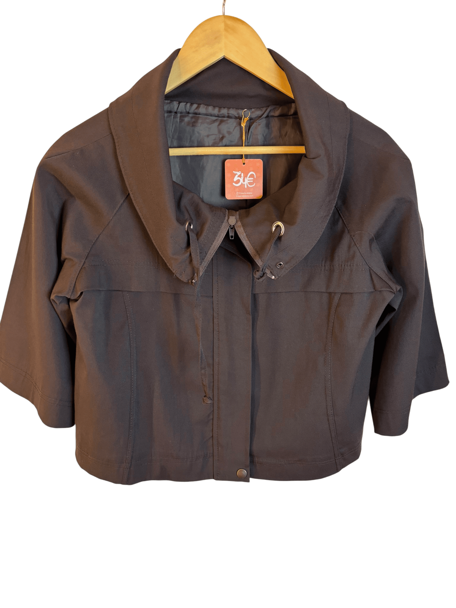 Veste marron avec col