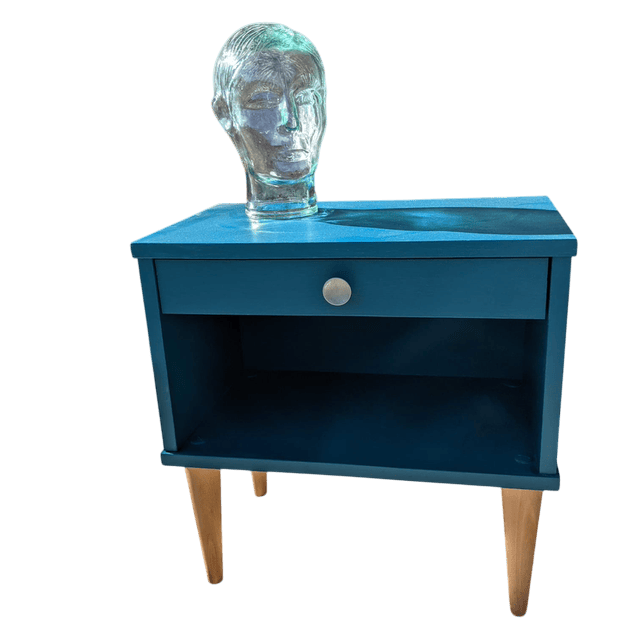Table de chevet en bois bleue