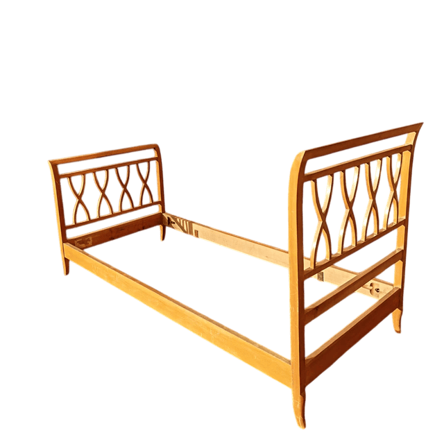 Lit en bois des années 60