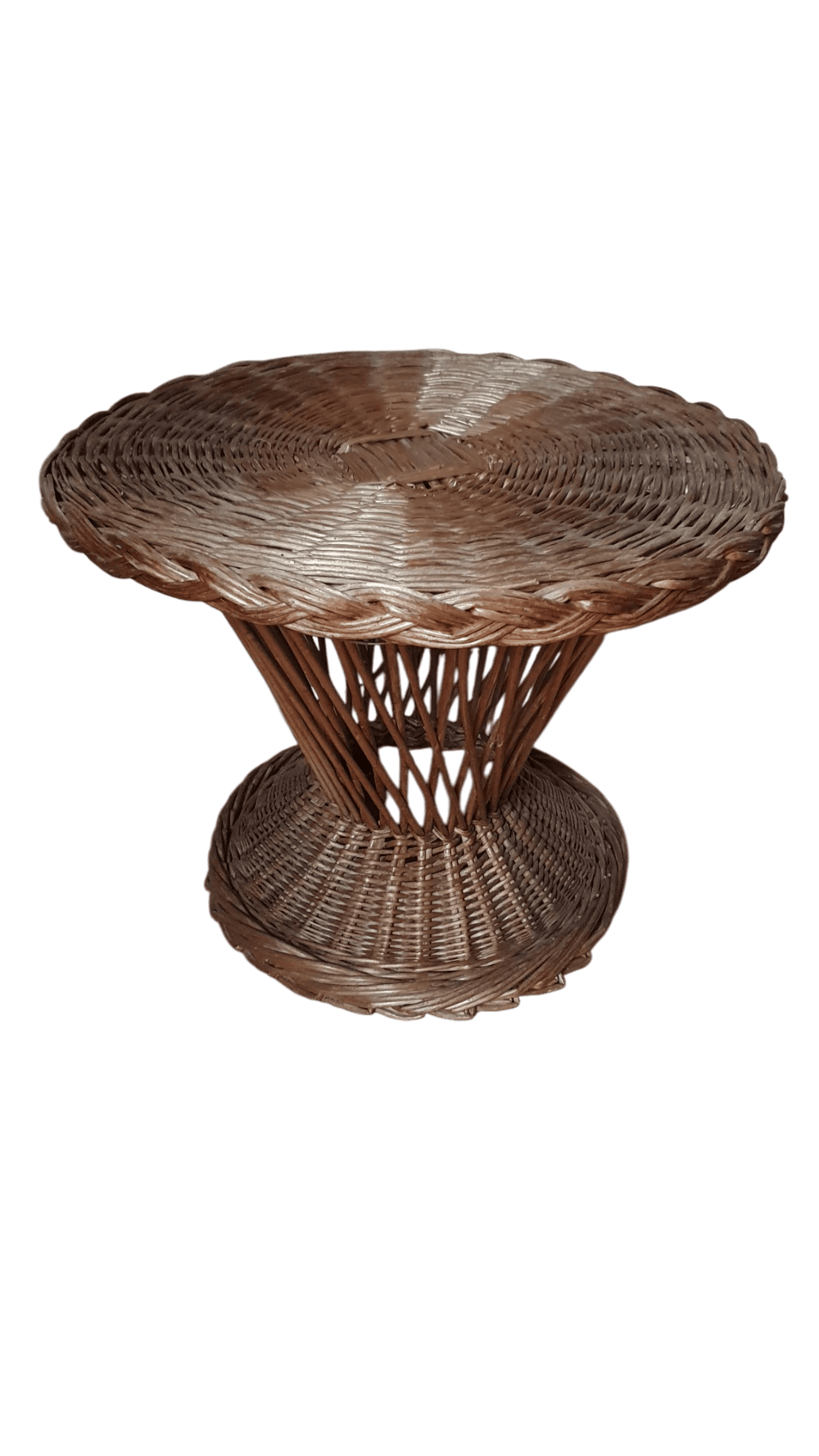 Table basse en rotin